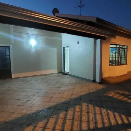 Buy this 3 bed house on Rua Domingos Calamita in Green Village, Avaré - SP