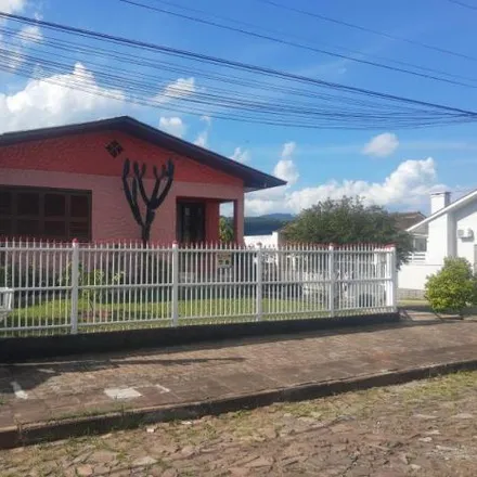 Buy this 4 bed house on Rua Arno Nienow in Industrial, Dois Irmãos - RS