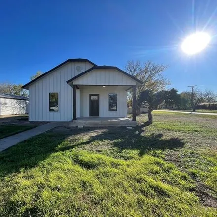 Buy this 2 bed house on 124 Edward Street in Rowena, Runnels County