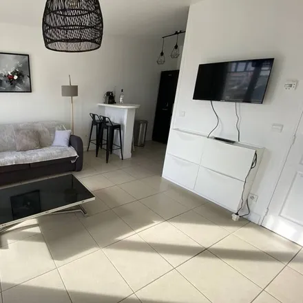 Rent this 1 bed apartment on 33120 Arcachon