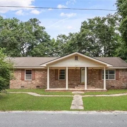 Buy this 4 bed house on 344 Horseshoe Road in Effingham County, GA 31302