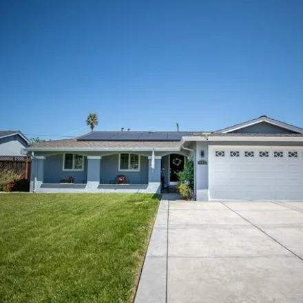 Buy this 3 bed house on 499 Paiute Lane in San Jose, CA 95123