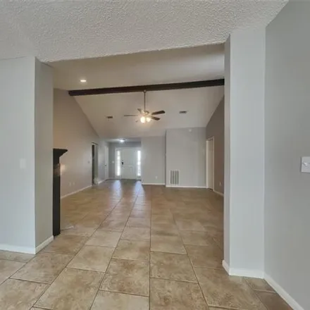 Image 5 - 8943 Village Hills Drive, Harris County, TX 77379, USA - House for rent