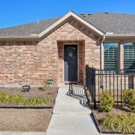 Image 3 - 3rd Street, Denton County, TX, USA - House for sale