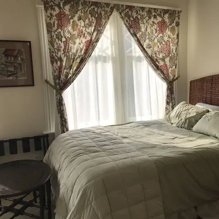 Rent this 1 bed house on San Francisco