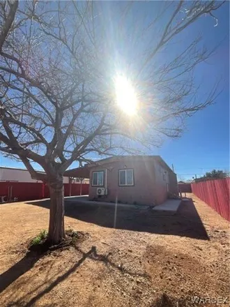 Image 3 - 3742 Neal Avenue, New Kingman-Butler, Mohave County, AZ 86409, USA - Apartment for sale