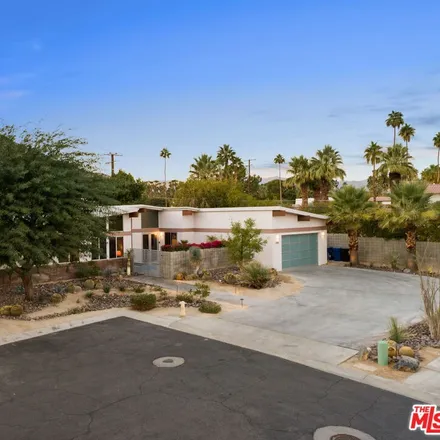 Image 3 - 1765 Royal Palm Court, Palm Springs, CA 92262, USA - House for rent