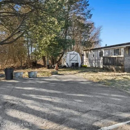 Buy this studio apartment on Kootenai Cutoff Road shared-use path in Ponderay, Bonner County