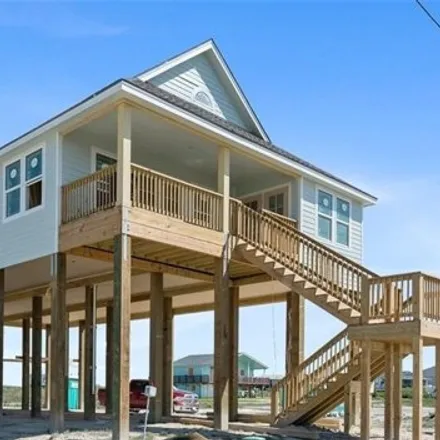 Buy this 3 bed house on 205 Northwest Drive in Holiday Beach, Aransas County
