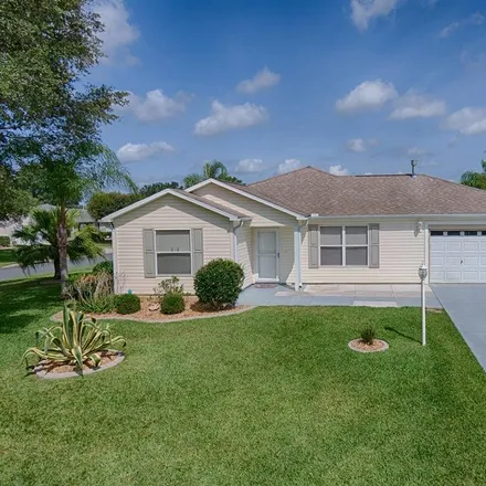 Buy this 2 bed house on 2002 Cedar Ridge Place in The Villages, FL 32162