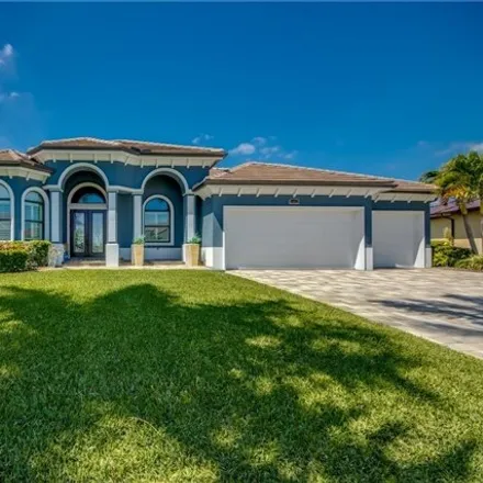 Buy this 5 bed house on Veterans Memorial Parkway in Cape Coral, FL 33991