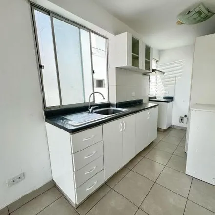 Rent this 2 bed apartment on Examen medico in Calle Maranga, San Miguel