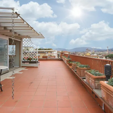 Image 5 - Via Maragliano 38, 50144 Florence FI, Italy - Apartment for rent