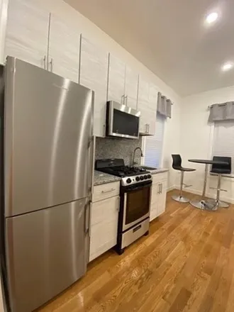 Rent this studio apartment on 9 Sixth Street # 8