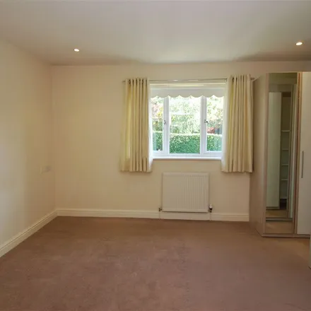 Image 7 - Woodvale Close, Higham, S75 1PP, United Kingdom - Apartment for rent