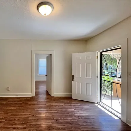 Image 3 - 3606 Meyers Street, Dallas, TX 75215, USA - House for rent