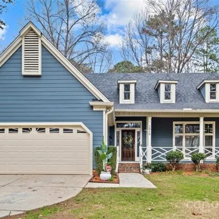 Buy this 3 bed house on 2010 Tanfield Drive in Matthews, NC 28105