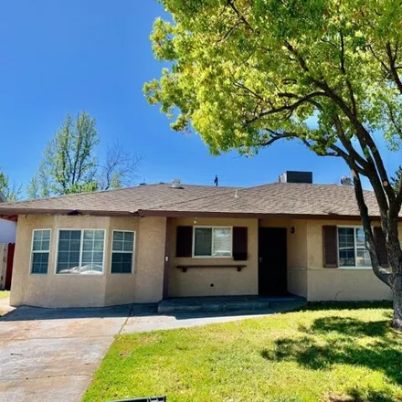 Buy this 3 bed house on 6871 Bismarck Drive in North Highlands, Sacramento County