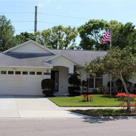 Buy this 3 bed house on 5728 Stone Pointe Drive in Sarasota County, FL 34233