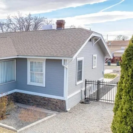 Buy this 3 bed house on 1335 Grand Avenue in Grand Junction, CO 81501