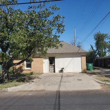 Image 3 - 1224 North Van Buren Street, San Angelo, TX 76901, USA - House for sale