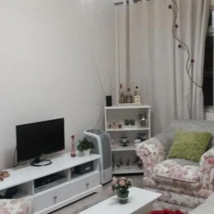 Buy this 2 bed apartment on Rua José de Almeida 29 in Vila Ede, São Paulo - SP