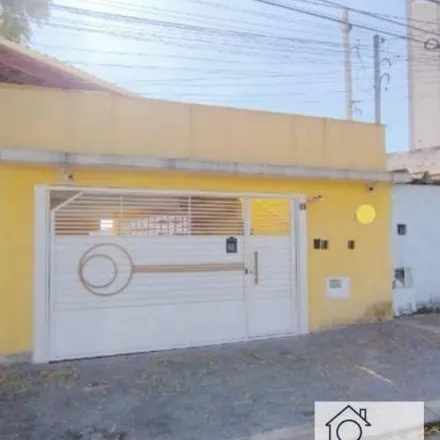 Rent this 6 bed house on Rua Maria Cândida 220 in Vila Isolina Mazzei, São Paulo - SP