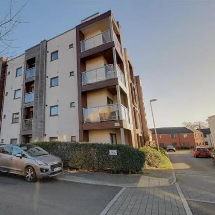 Buy this 2 bed apartment on Lime Tree Avenue in Stroud, GL2 4AS