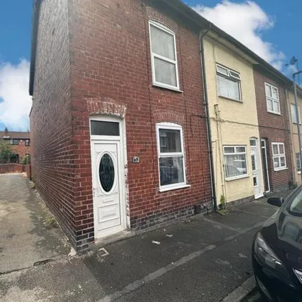 Buy this 3 bed house on Carlton Street in North Featherstone, WF7 6LR