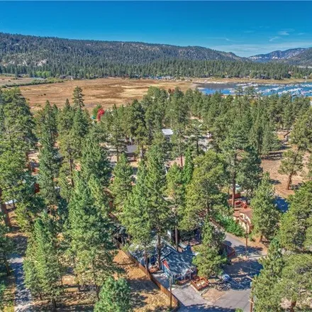 Image 4 - 39863 Forest Road, Big Bear Lake, CA 92315, USA - House for sale
