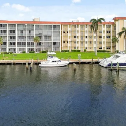 Buy this 1 bed condo on 100 Paradise Harbour Boulevard in North Palm Beach, FL 33408