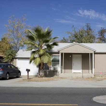 Buy this 2 bed house on 748 East Ivy Street in Hanford, CA 93230
