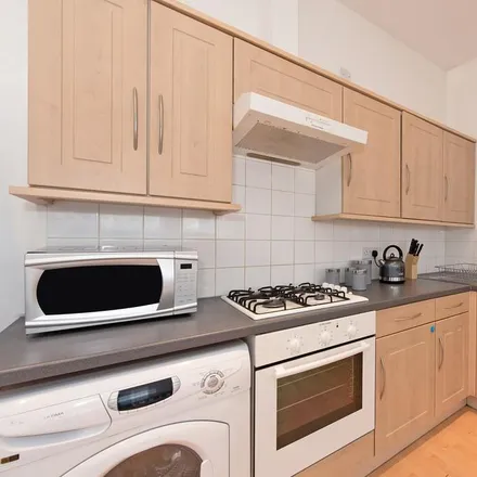 Image 3 - 121 Advisory, 25 Longbridge Road, London, IG11 8TN, United Kingdom - Apartment for rent