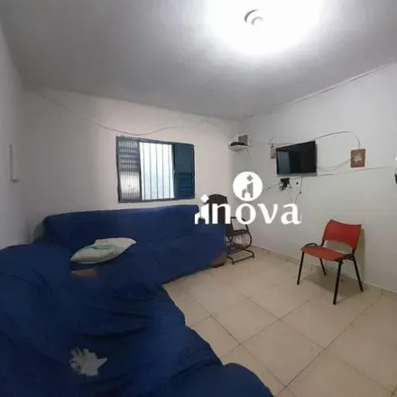 Buy this 3 bed house on Avenida Barão do Rio Branco in Vila Raquel, Uberaba - MG