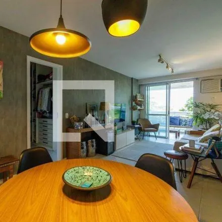 Buy this 1 bed apartment on Promenade Apart Hotel in Avenida Prefeito Dulcídio Cardoso, Barra da Tijuca