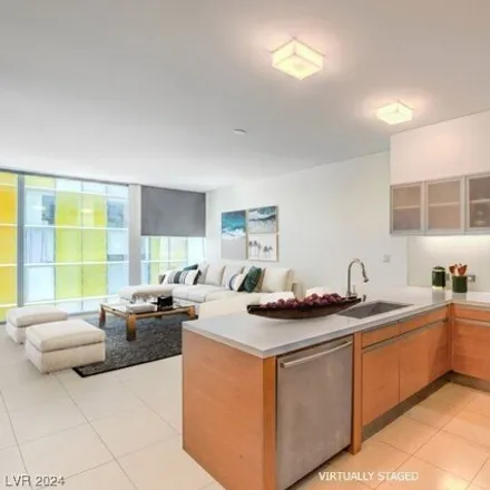 Image 7 - The Crystals, Harmon Place, Paradise, NV 89158, USA - House for sale