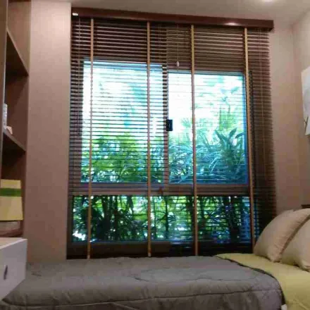 Rent this 2 bed apartment on Elio Del Ray Condo Rd in Phra Khanong District, Bangkok 10260