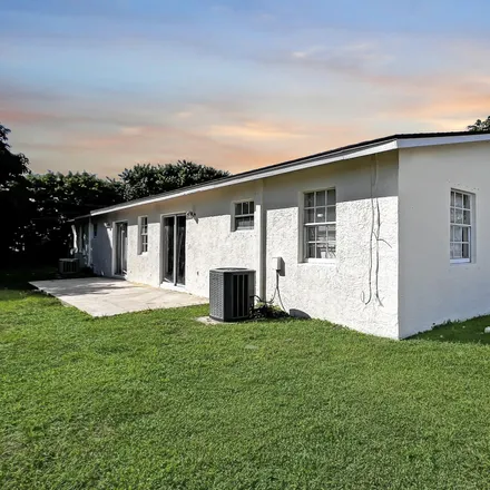 Image 4 - 1625 Meridian Road, Plantation Mobile Home Park, Palm Beach County, FL 33417, USA - Duplex for sale