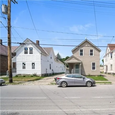 Image 2 - 3175 West 41st Street, Cleveland, OH 44109, USA - House for sale
