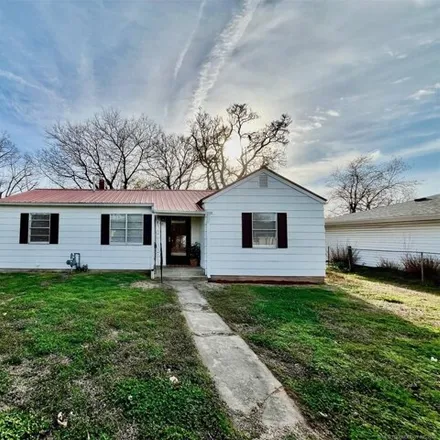 Buy this 2 bed house on 234 North Talihina Street in Salina, OK 74365