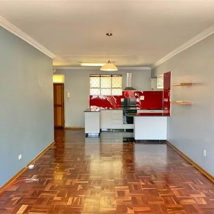 Image 2 - Stephen Dlamini Road, Essenwood, Durban, 4001, South Africa - Apartment for rent