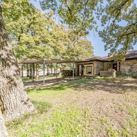 Buy this 3 bed house on 163 Hankins Drive in Azle, TX 76020