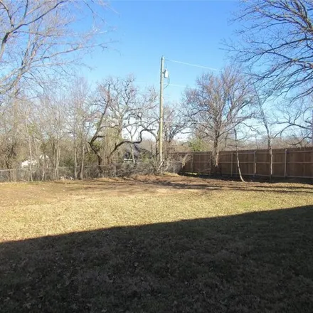 Image 4 - 515 Martin Luther King Street, Denison, TX 75020, USA - House for sale