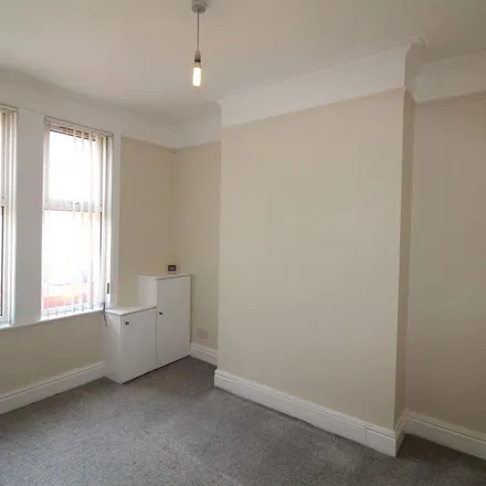 Rent this 2 bed townhouse on Rhodes Street in Castleford, WF10 1LD