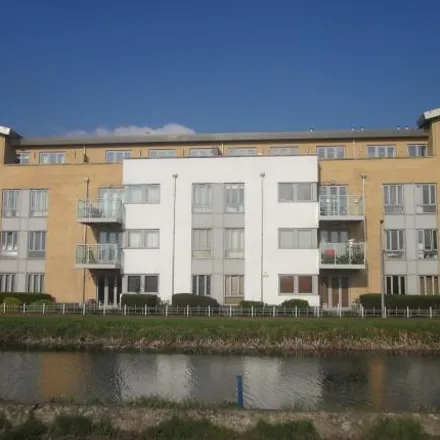 Rent this 1 bed apartment on Lockside Marina in Chelmsford, CM2 6HY