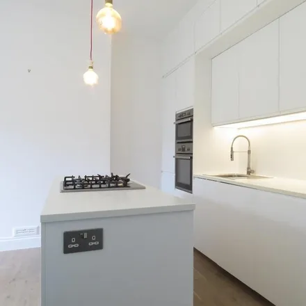 Image 1 - 19 Thicket Road, London, SE20 8DB, United Kingdom - Apartment for rent