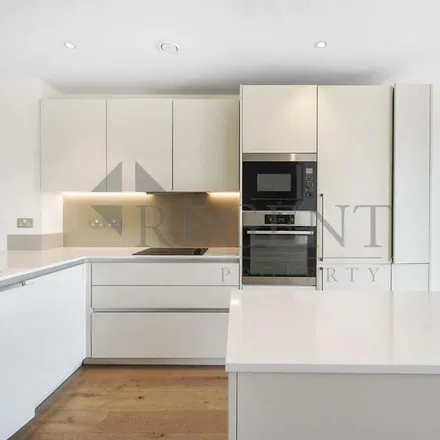 Image 7 - Perkins House, Ryan Close, London, SE3 9GE, United Kingdom - Townhouse for rent