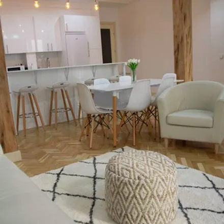 Image 2 - Madrid, Spain - Apartment for rent