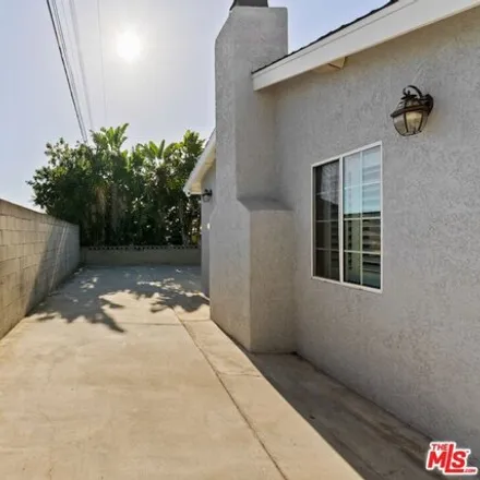 Image 7 - 1322 East Elsmere Drive, Carson, CA 90746, USA - House for sale