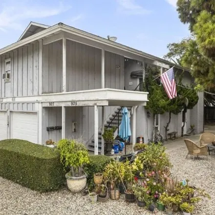 Image 1 - 901 Oyster Street, Pierpont Bay, Ventura, CA 93001, USA - House for sale